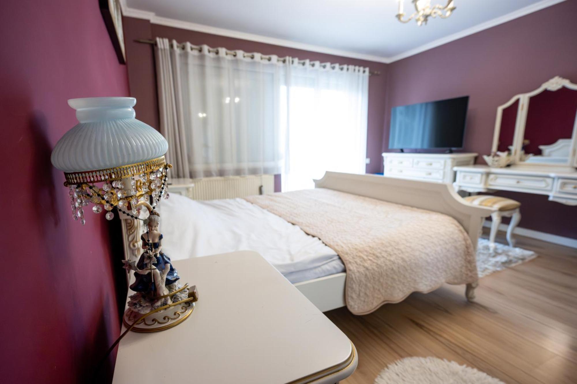 Chios Lake Apartament Cluj-Napoca Eksteriør bilde